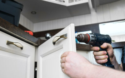 5 Quick Benefits of Hiring a Local Cabinet Installer